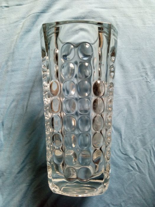 Масивна ваза от оловен кристал