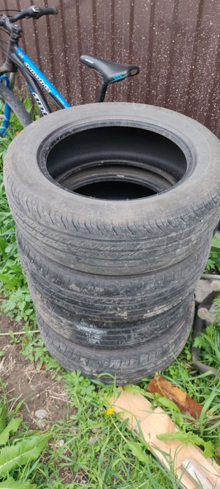 Продам автошины с проюегом