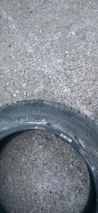 Anvelope de iarna 205 55 R16 Continental si Debica