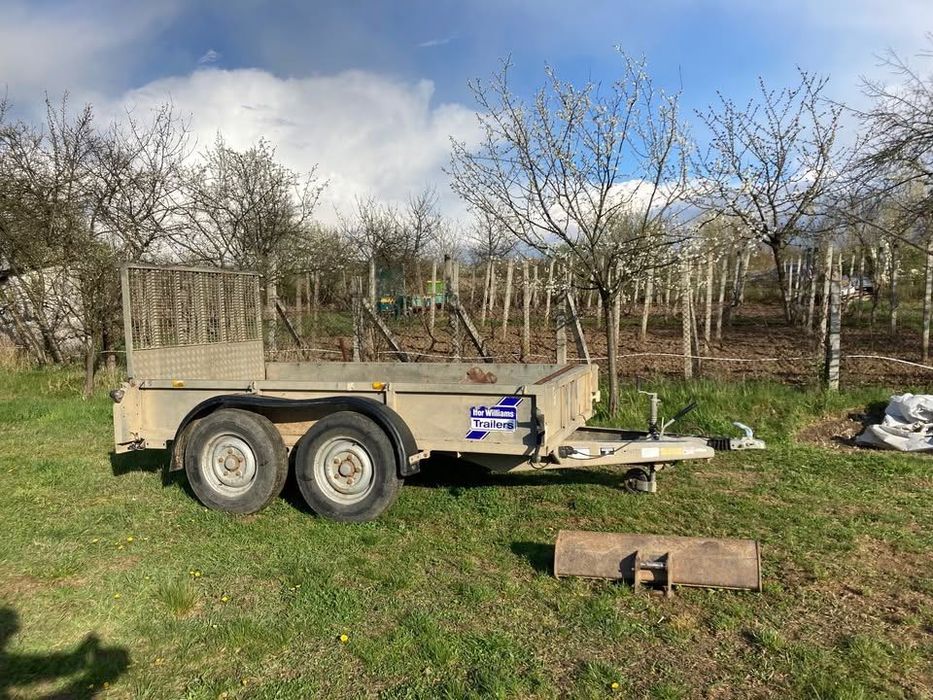 Miniexcavator Waker&Neuson 1.8t + remorca 3.5t