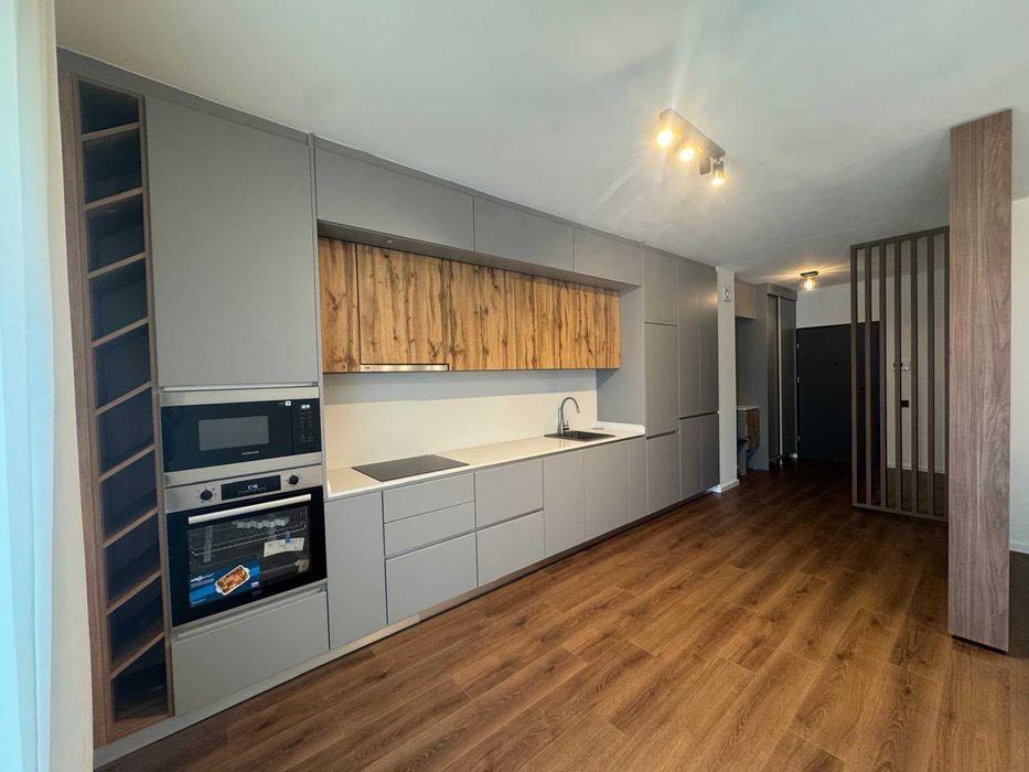 Studio modern de vânzare