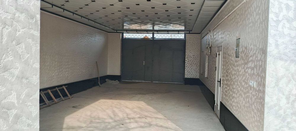 Uy sotiladi, yangi renont