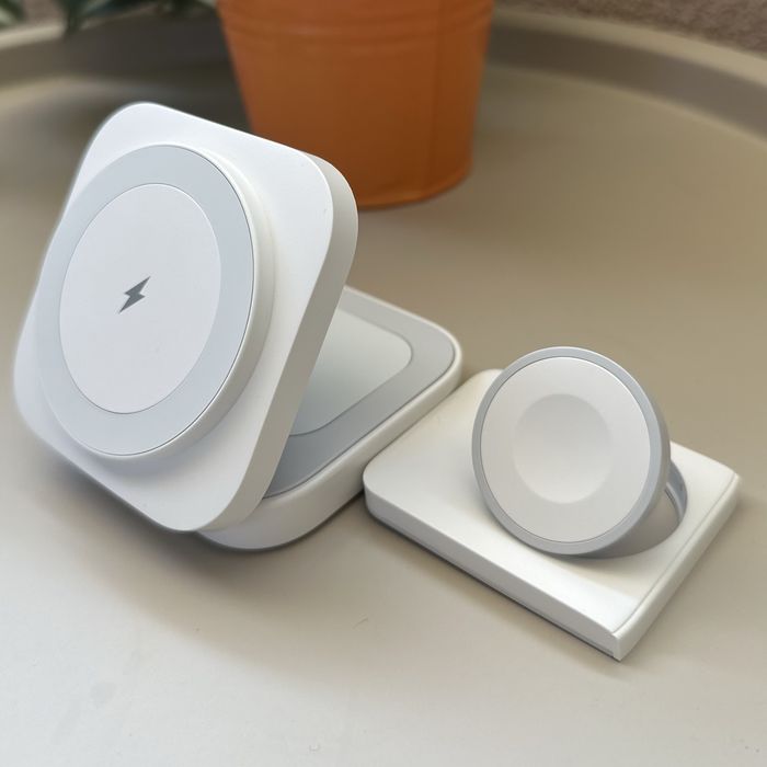 Безжично зарядно за Iphone/Apple Watch/Earbuds