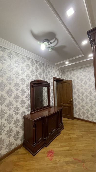 Ц-5 4/1/4 77-серия мебель+техника Срочно балкон-2/6 90квм