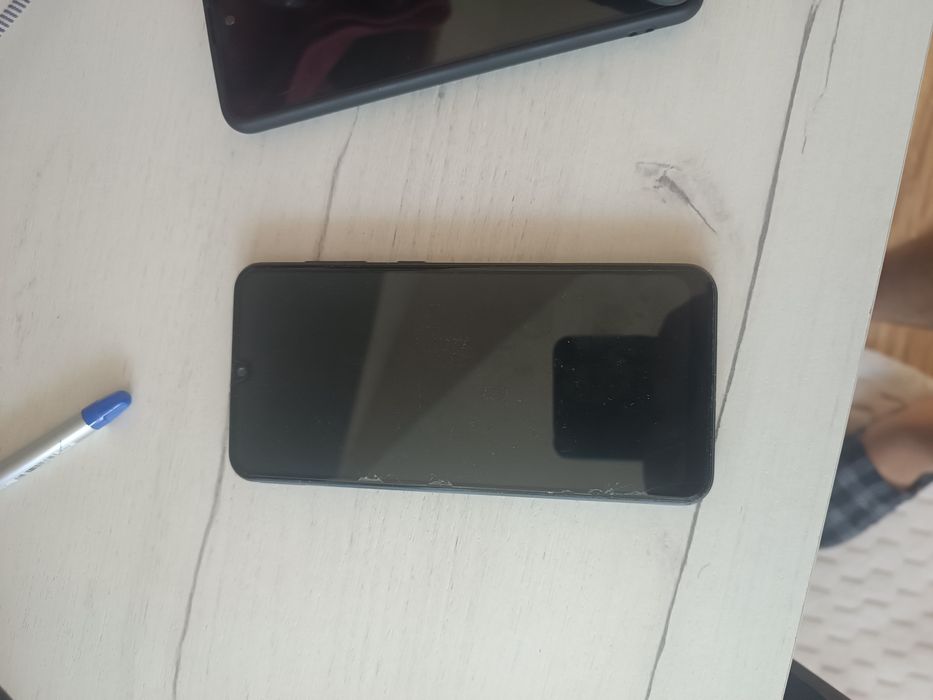 Samsung A50 și Samsung A13