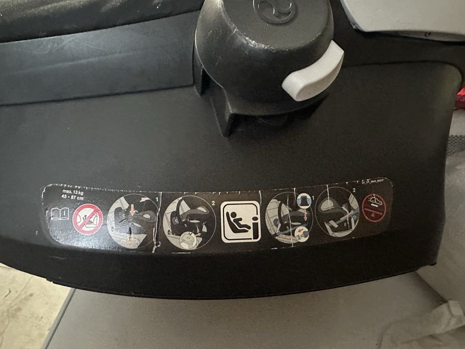 Scoică auto Cybex Aton M i-Size (45–87 cm) – fără bază ISOFIX