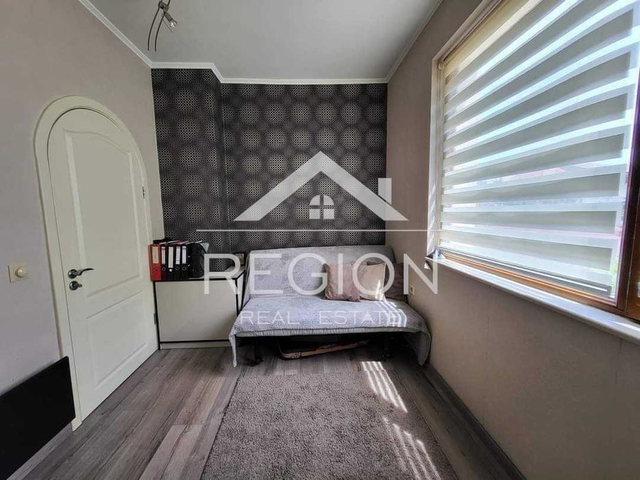 Дава се под наем Тристаен апартамент в Варна, Цветен квартал - 90 кв.м за 408 € - Снимка #11