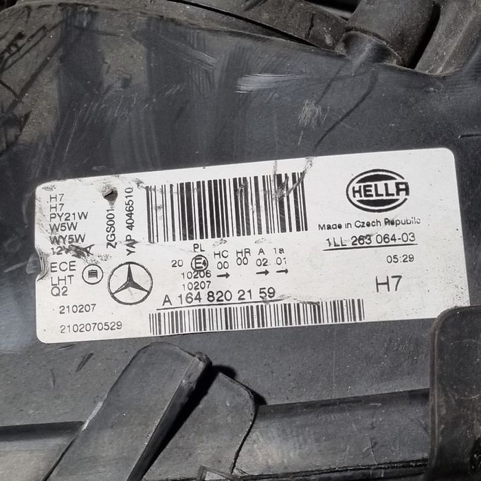 Far Stanga Mercedes ML W164 Facelift 2008 - 2011 SUV 4 Usi (1072) Fara xenon ...