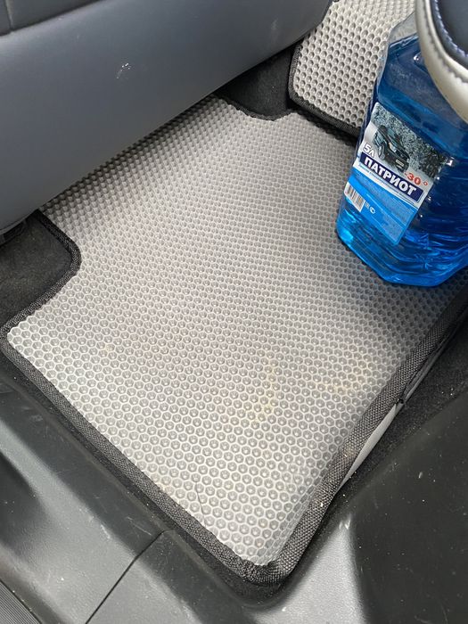 Коврики еваполик Geely Atlas