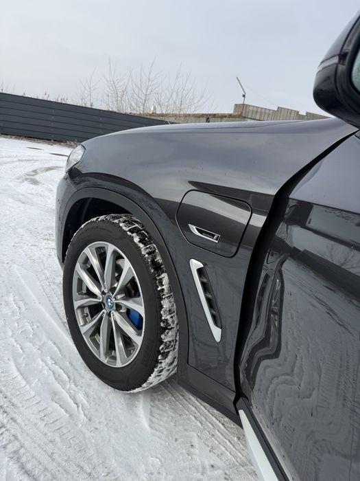 Bmw x3 facelift 3.0e