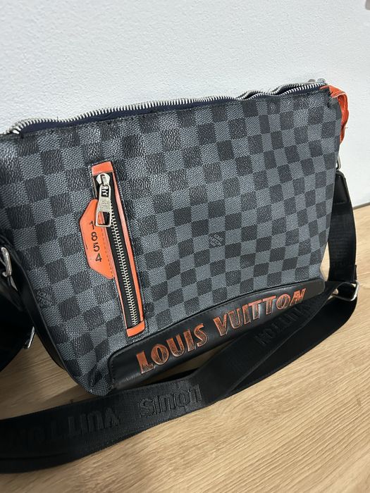 Vand geanta Louis Vuitton