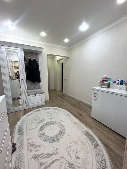Продаётся 3х комн квартира на Орбите.