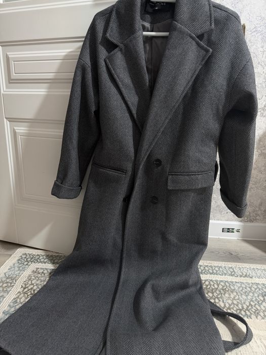 Пальто женскоееее