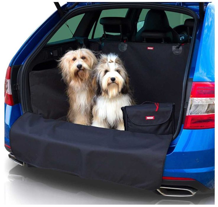 Универсална постелка за багажник - странична и защита на броня 187х105