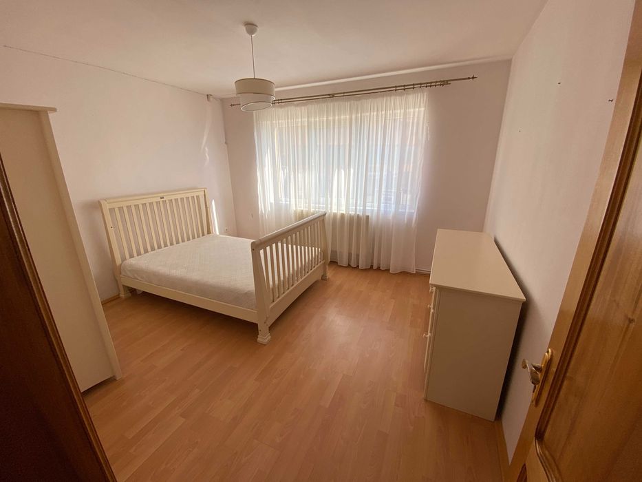 Casa de vanzare , inchiriere