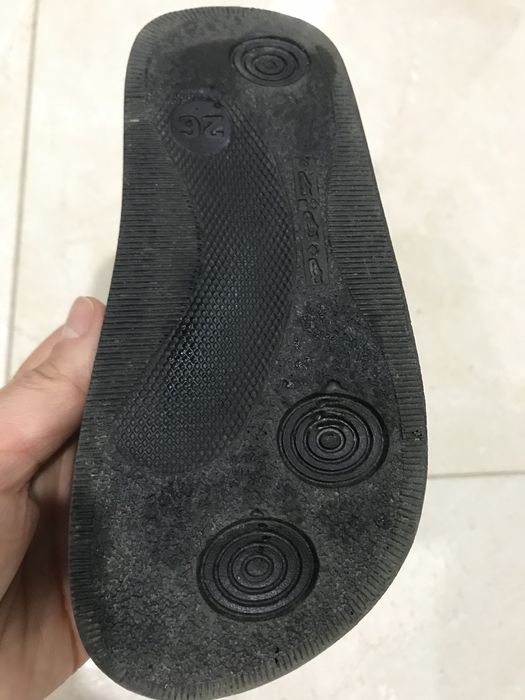 Papuci marimea 25-26