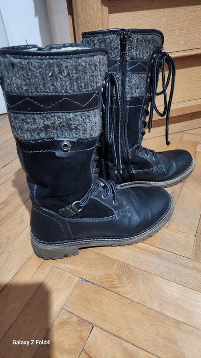 Дамски ботуши.    .