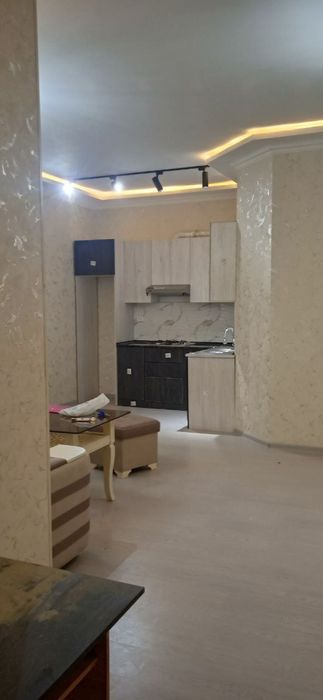 Новастройка 3 хона 8 этаж Вокзалда жойлашган.Агентство