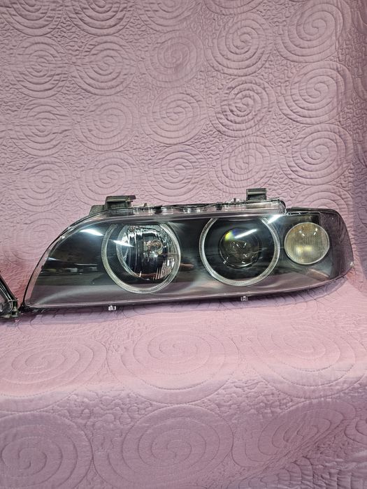 Фары BMW E39 рестайлинг после реставрации