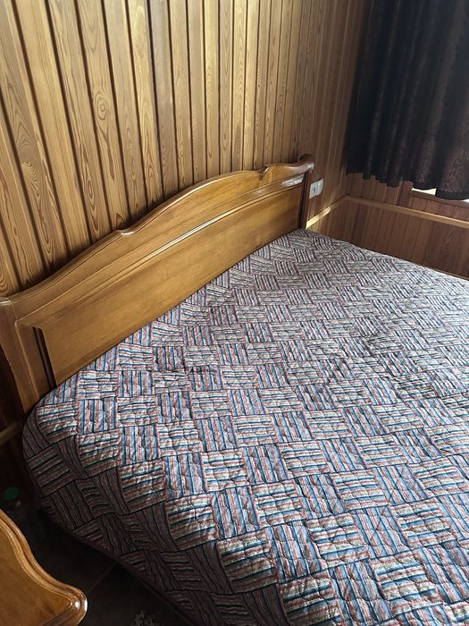 Продам двухспальную кровать