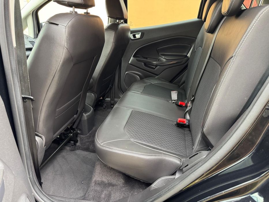 Vând Ford Ecosport 1,5 tdci ,95 cp
