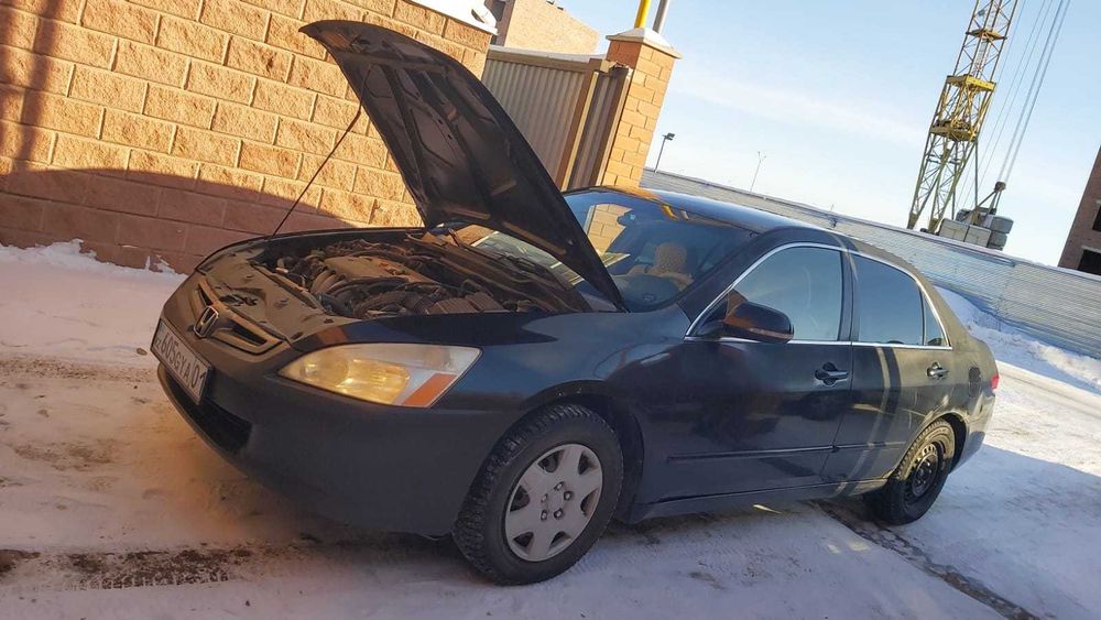 Продам Honda accord 2004