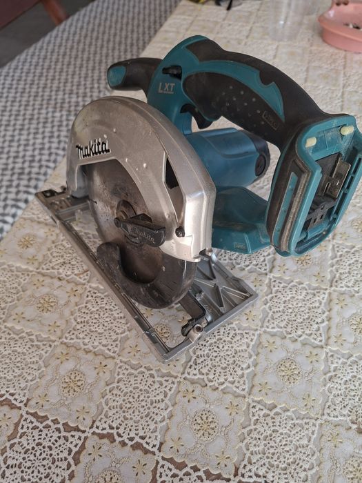 Makita circular 18v