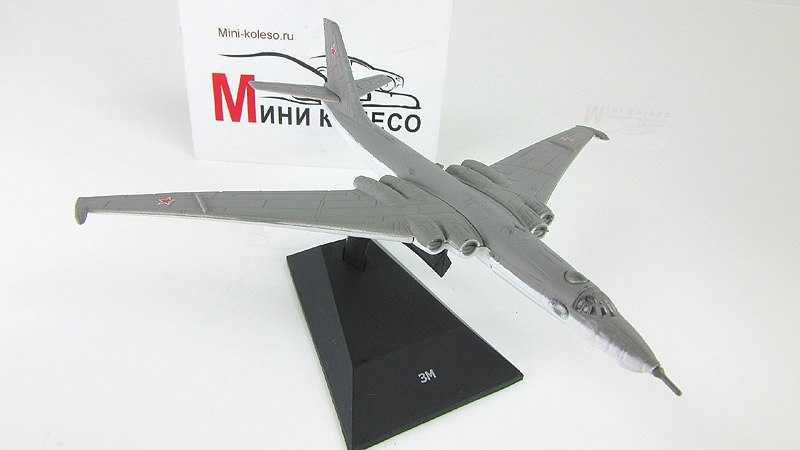 Продам модели самолетов в масштабах 1/100-1/200. Металлические