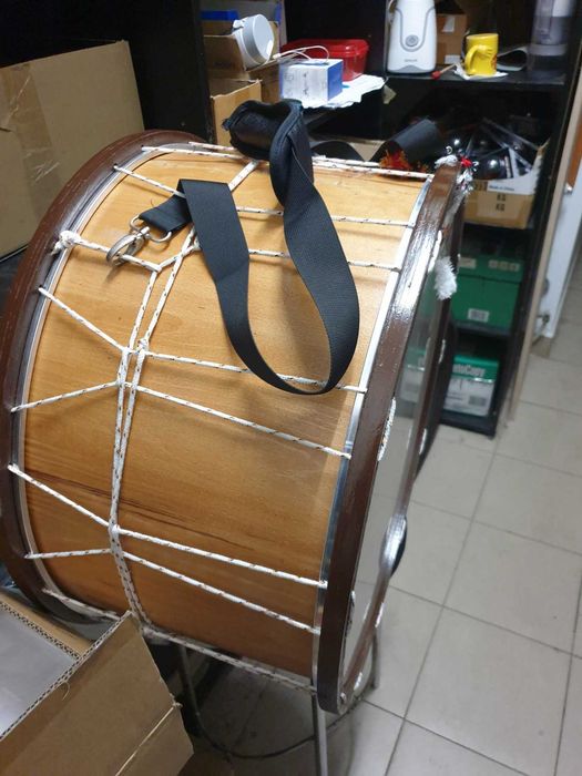 Продавам нов тъпан 22" с калъф шит за него