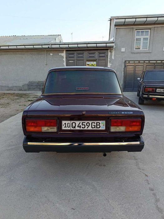 Mashina Vaz 2107