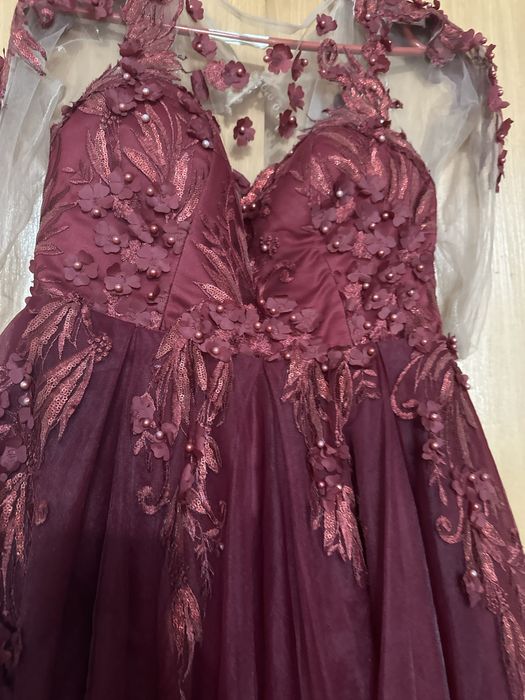 Продается вечернее платье