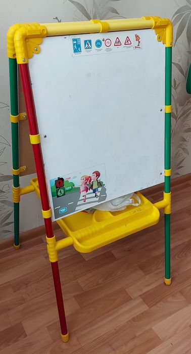 Продам детскую школьную доску Nika