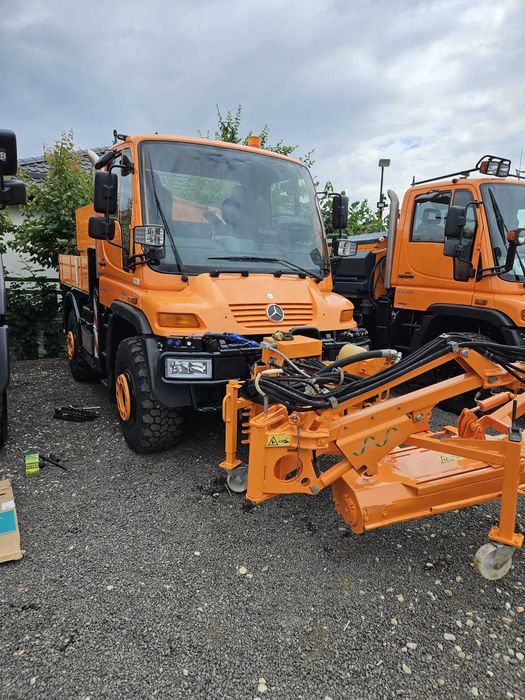 Vand Unimog U400, accept variante la schimb cu autobasculanta 8x4