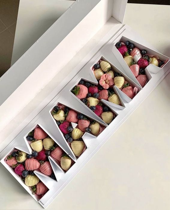 Клубника в шоколаде мама