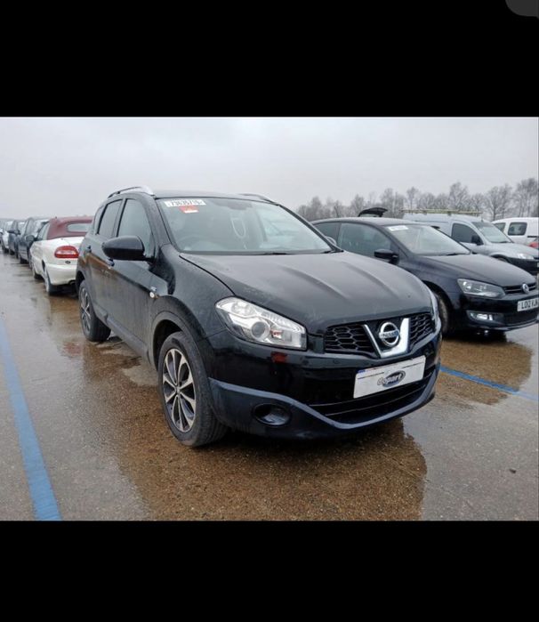 Nissan qashqai..