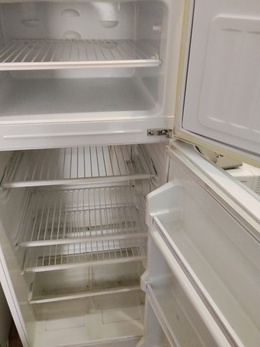 Холодильник б/у, самовывоз