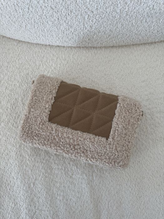 Чанти на NA-KD, Mango, Zara и други