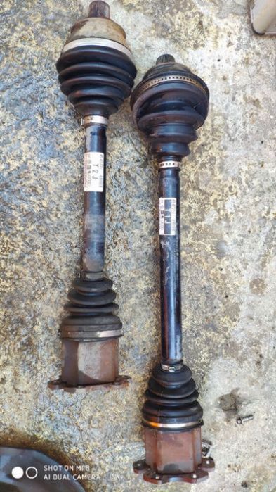 Предна задна лява и дясна полуоска за Audi A6 4F Facelift, 4f0407271