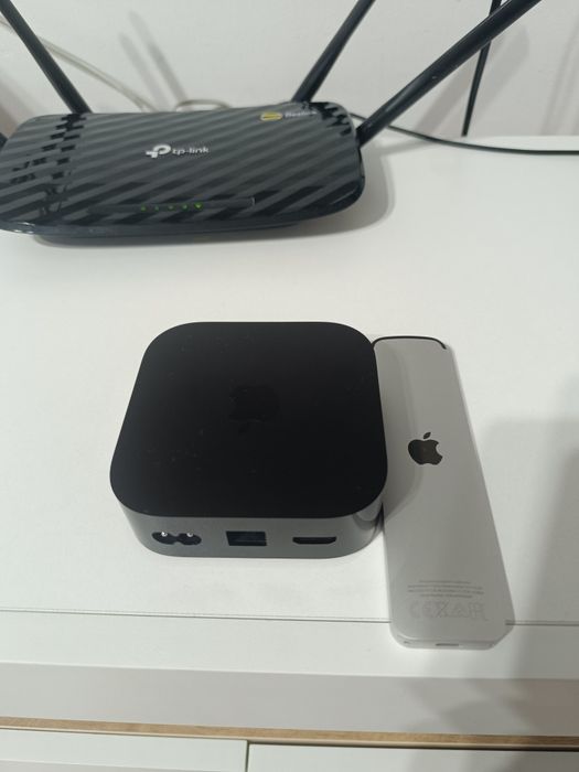 Продам Apple tv 4 k 3/128