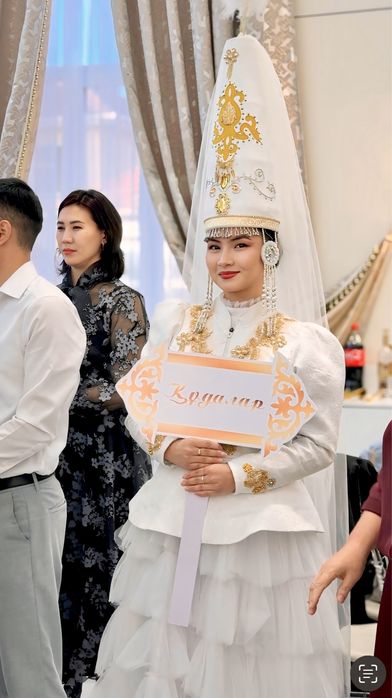 Продам казахский костюм