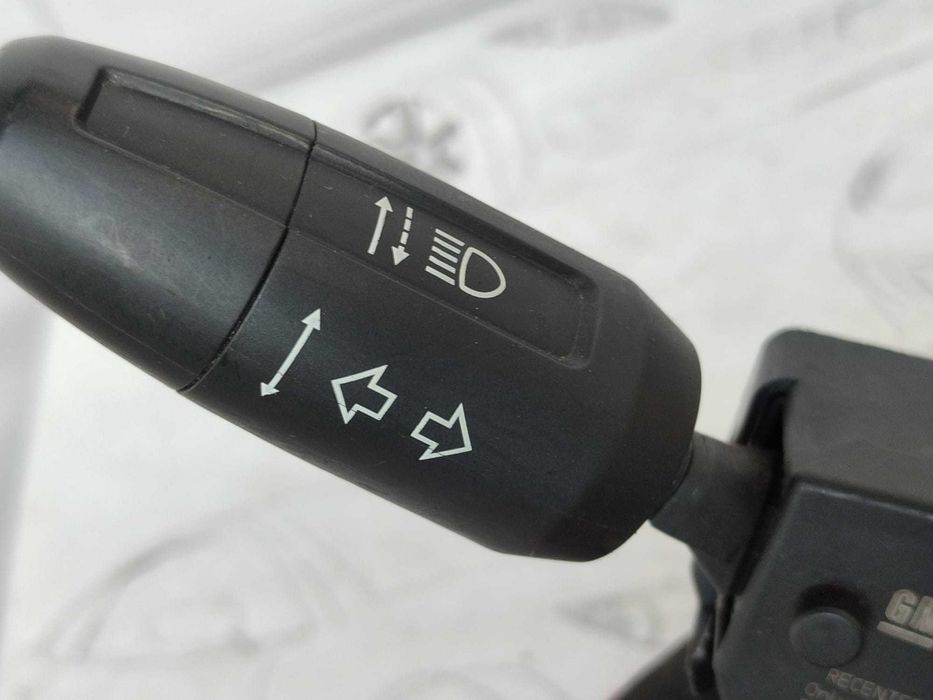 Ansamblu manete comenzi volan + spiră Opel Corsa D 12274700 2011 / [2006-2014] / (5B3)