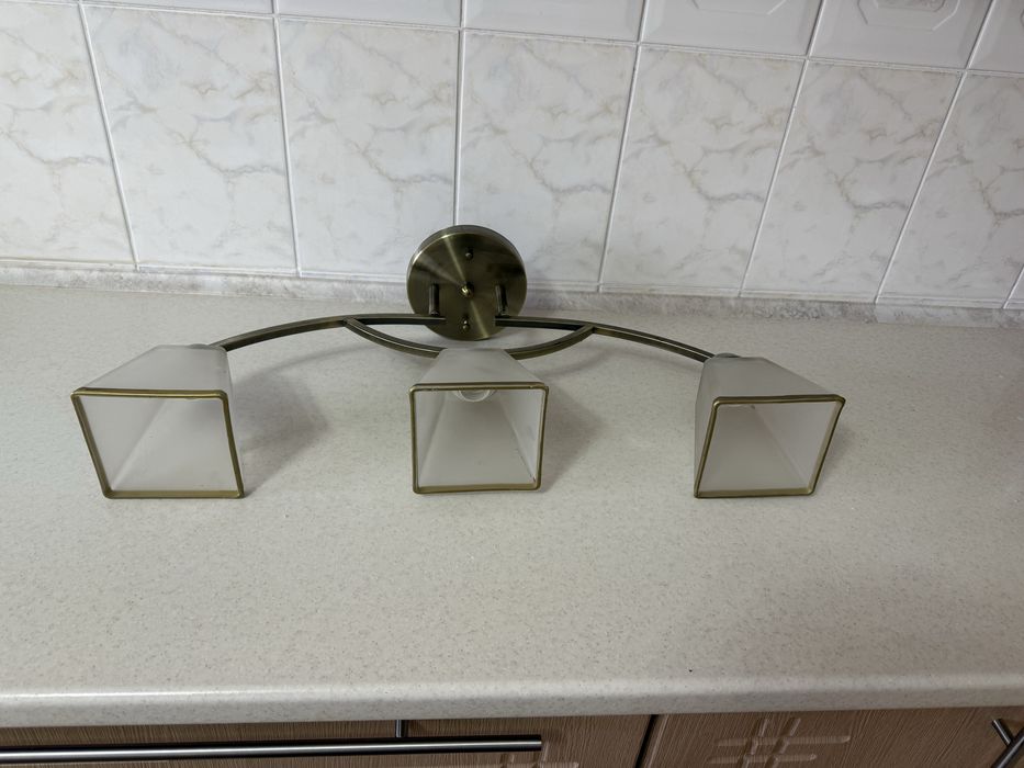 Люстры по 5000 тг