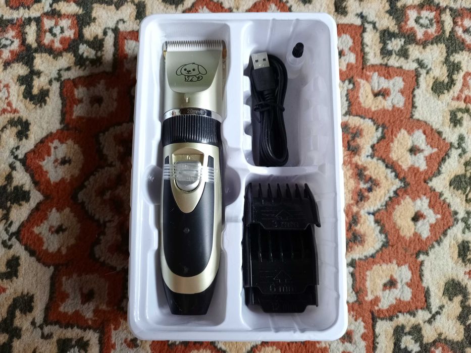 Продам машинку для стрижки собак