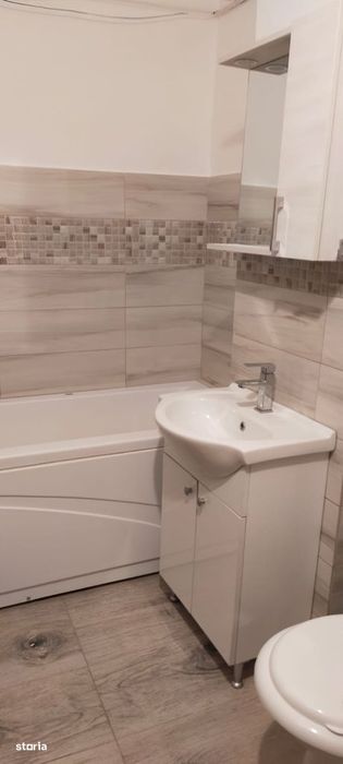 Garsoniera renovată, mobilată și utilată complet - spre inchiriere