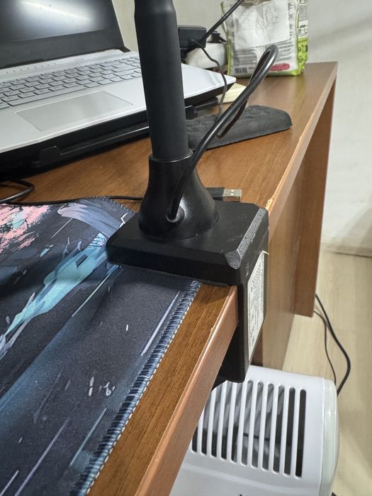 Професионална LED настолна лампа с щипка – 5 режима, 12W, гъвкаво рамо