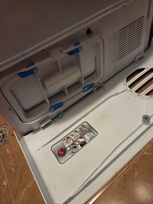 Сушилня Аристон, 9 кг (Hotpoint Ariston) с термопомпа