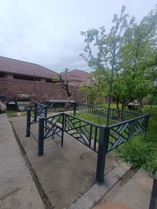 Тапчан хай-тек топчан