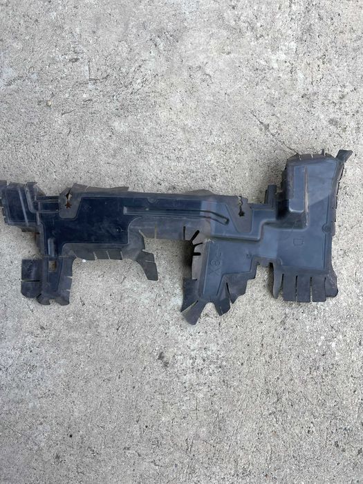 Vand set radiatoare cu electroventilatie . Peugeot 3008  II MOTOR 2 Litri