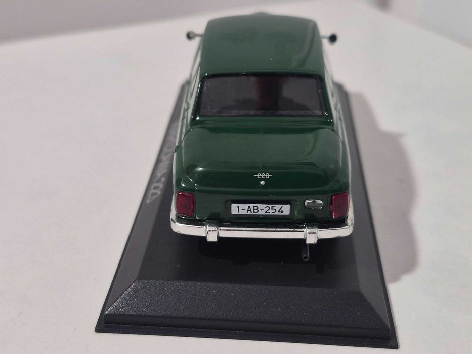 1/43 Warszawa 223 Deagostini