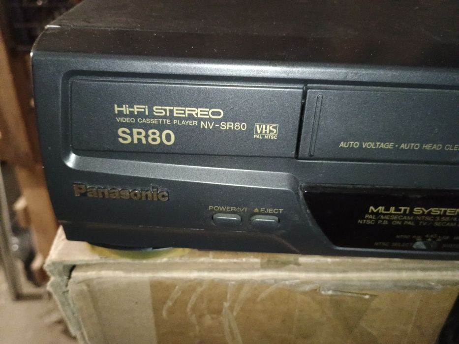 Панасоник видеоплеер HI-FI Stereo.